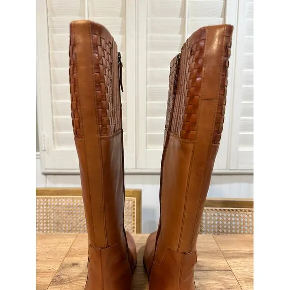 Trotters Morgan Leather Boots Luggage Size 11 Wide NWOB Woven Panel Strap Accent
