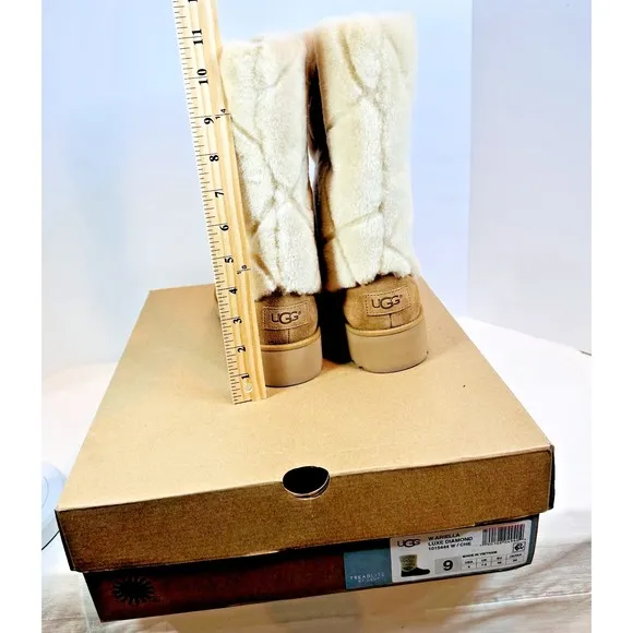 UGG ARIELLA LUXE WOMEN BOOTS SUEDE CHESTNUT US 9.0/UK 7.5/EU 40.0 NEW WITH BOX