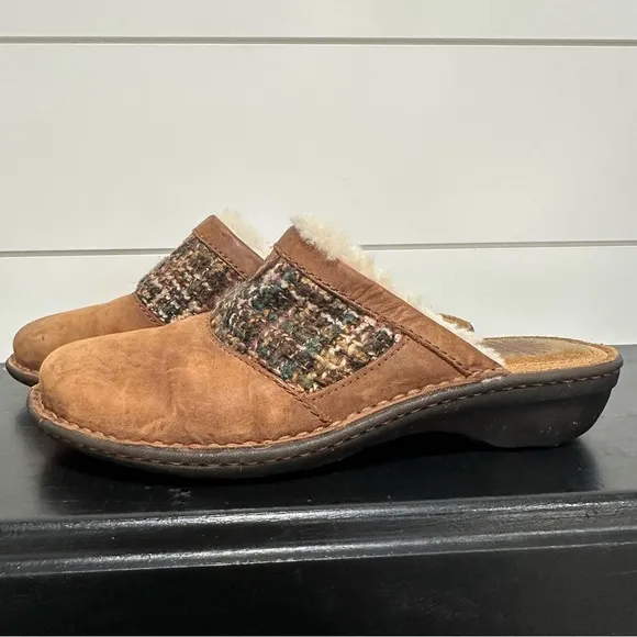 UGG Australia Leather Woven Knit Slip On Slides 8