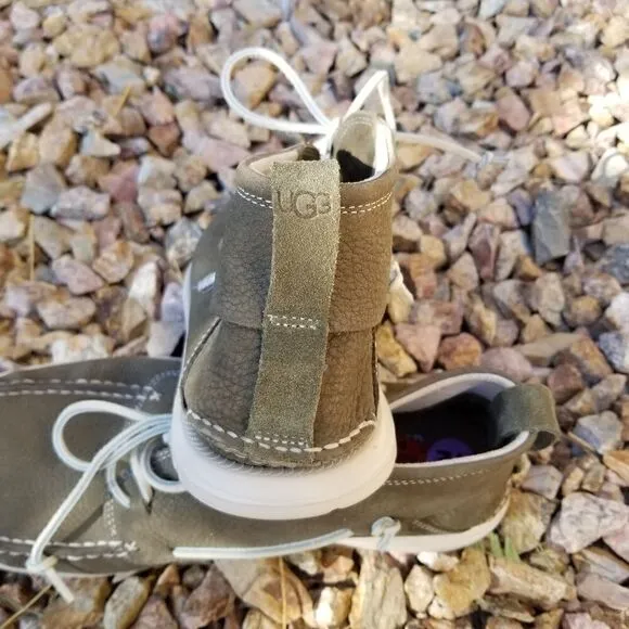 UGG Beach Moc Men's Leather Moccasin Boots in Moss Green Size 12 NEW
