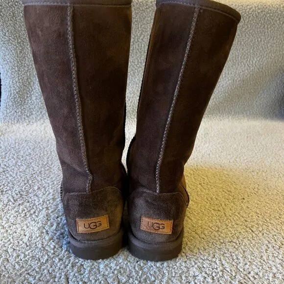 UGG Classic Tall Suede Boots Womens 7 Brown Chestnut Sherpa Lined SN 1016224
