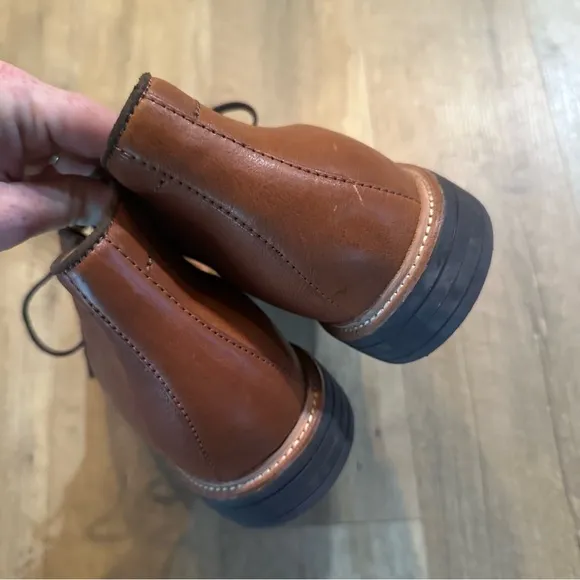 UGG Dagmann Chukka Boots