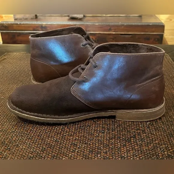 UGG Leather and Suede Chukka Boots Grizzly Brown Style 1014413