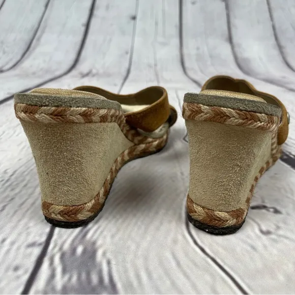 UGG Margot suede wedge sandals fur lined light brown slip on shoes, size 8