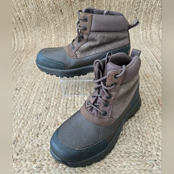 UGG Men's Emmett Duck Boots size 7