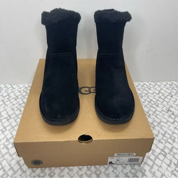 UGG Naiyah Size 8 Black Suede Leather Water repelling Short Winter Boots