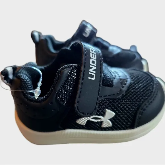 UNDER ARMOUR Baby Tennis Shoes Black/White 2K Newborn New