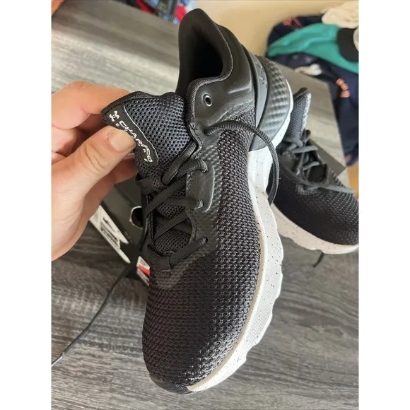 Under Armour Charged Maven Trail Mens Shoes 8 Trek Low Black Hiking Running