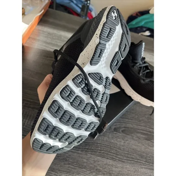 Under Armour Charged Maven Trail Mens Shoes 8 Trek Low Black Hiking Running