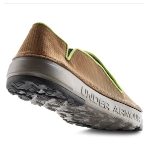 Under Armour Men’s Spike Camp Slip On Shoes. Size 10