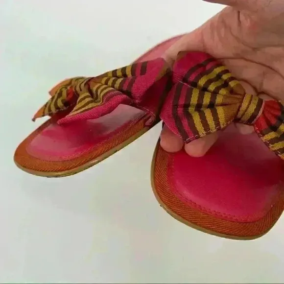 Unisa womens sandals size 6.5 Carissa multicolored bow stripes square toe 90s