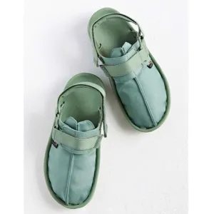 Urban Outfitters x Reebok Beatnik Sharktooth Clog Sandals $120