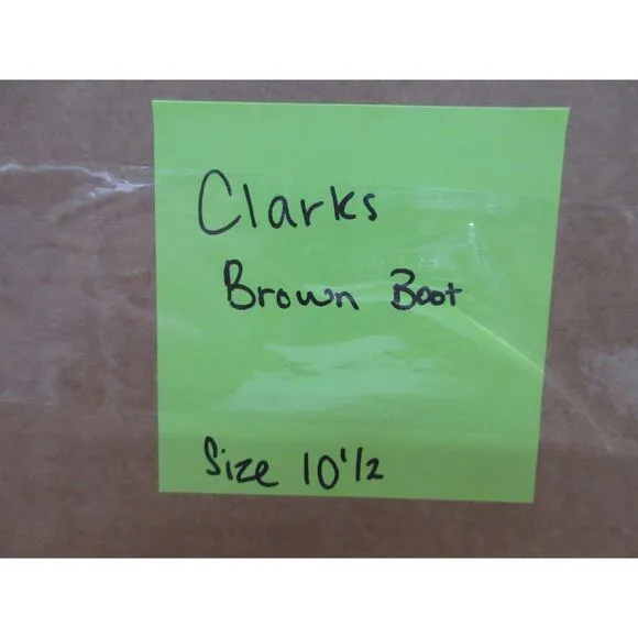 Used authentic Clarks Men's Brown Boot Size 10.5