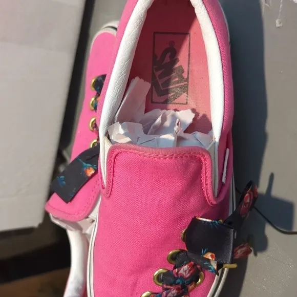 Van side tie slip on Shoes