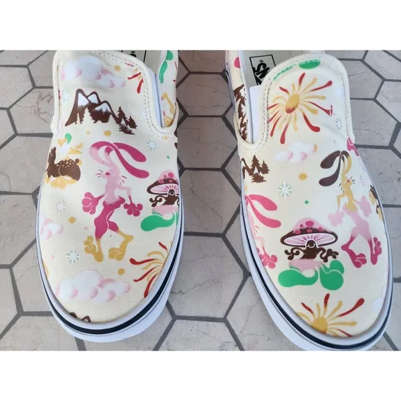 Vans Classic Slip On Get Outdoors Classic Trippy Mountain White Size 10.5 Men