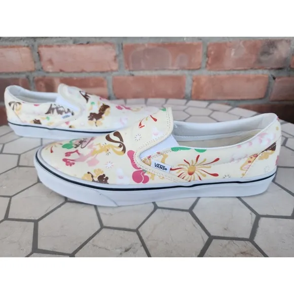 Vans Classic Slip On Get Outdoors Classic Trippy Mountain White Size 10.5 Men