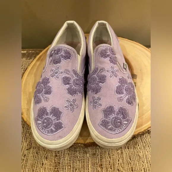 Vans Emma Mulholland on HolIday Slip-On Lilac Purple 3D Floral Sz-W-10 &amp; M8.5