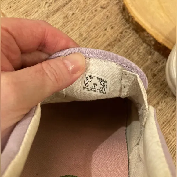 Vans Emma Mulholland on HolIday Slip-On Lilac Purple 3D Floral Sz-W-10 &amp; M8.5