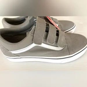 Vans Old Skool Velcro closure shoes gray suede upper sneakers comfort shoes