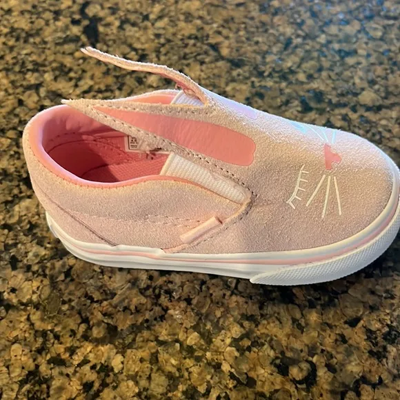 VANS Pink bunny suede  slip on shoes.  NWT