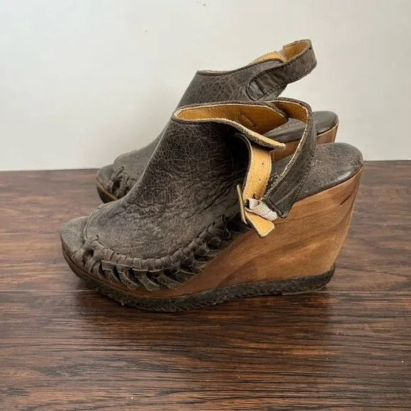 Very Volatile Absolute Distressed Braided Leather Peep Toe Wedge Heel Sandals 6
