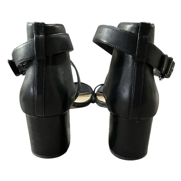 Via Spiga Black Leather Criss Cross Strap Block Heel Open Toe Sandals Size 7.5