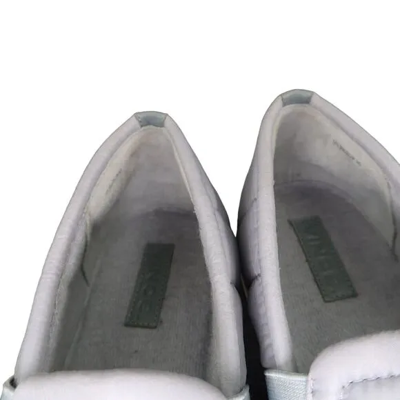 Vince Shoes Womens 9 Sneakers Slip On Casual Quilted Puffer Blair Comfort Grey