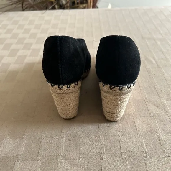 Vince Sonora Asymmetric Suede Espadrille Sandals
