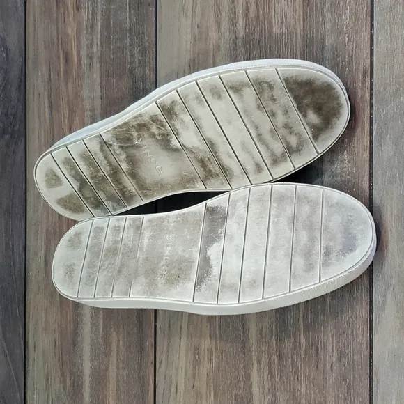 Vince Womens Slip On Fashion Trainers Sneakers Shoes sz 6M