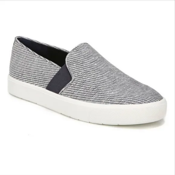 Vince Womens Slip On Fashion Trainers Sneakers Shoes sz 6M