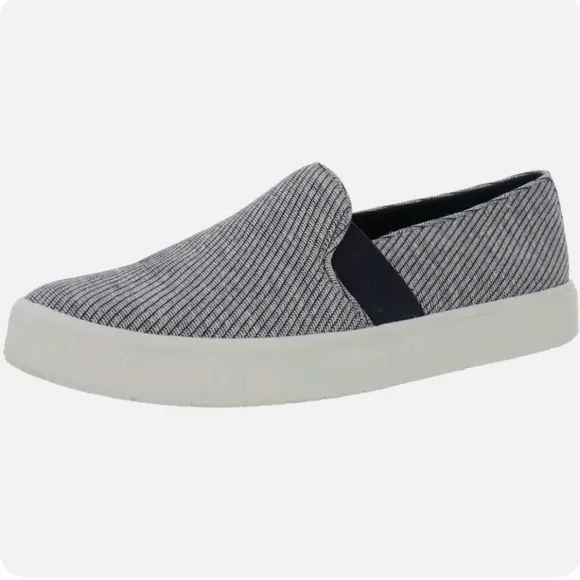 Vince Womens Slip On Fashion Trainers Sneakers Shoes sz 6M