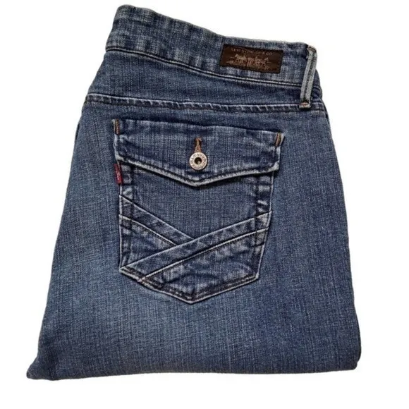 Vintage 547 Levis Jeans Womens 16 Premium Flare Medium Wash Denim