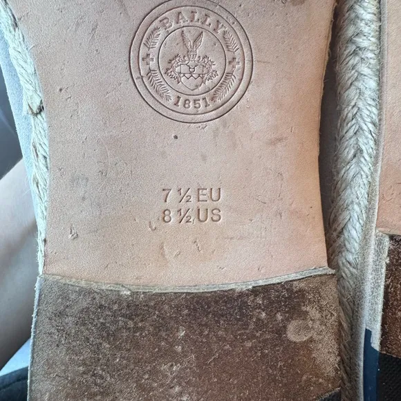 Vintage BALLY 1980s beige Slip-On Shoes