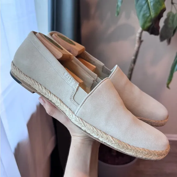 Vintage BALLY 1980s beige Slip-On Shoes