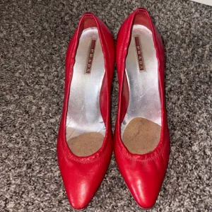 Vintage Prada Red Women's Shoes