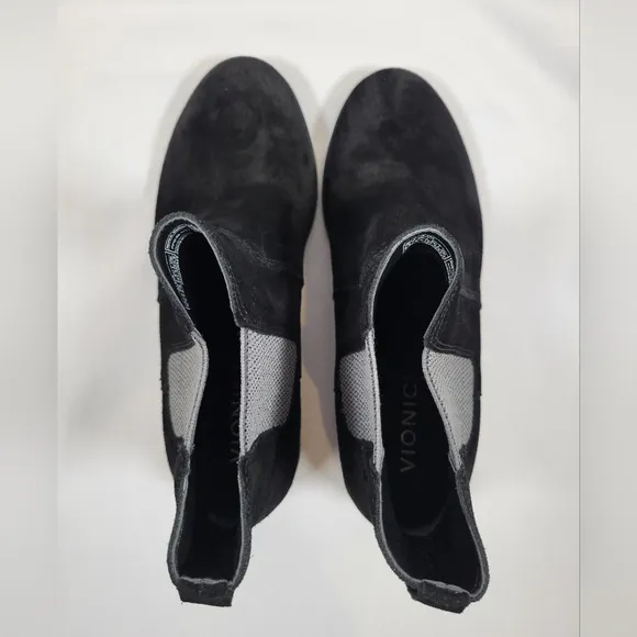 Vionic Alana Ankle Boots Women's 6.5 Black Suede Comfort Pull On Booties *Read*