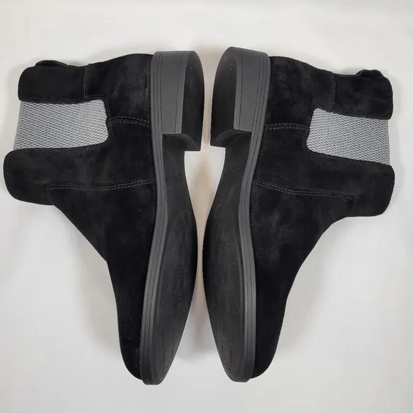 Vionic Alana Ankle Boots Women's 6.5 Black Suede Comfort Pull On Booties *Read*