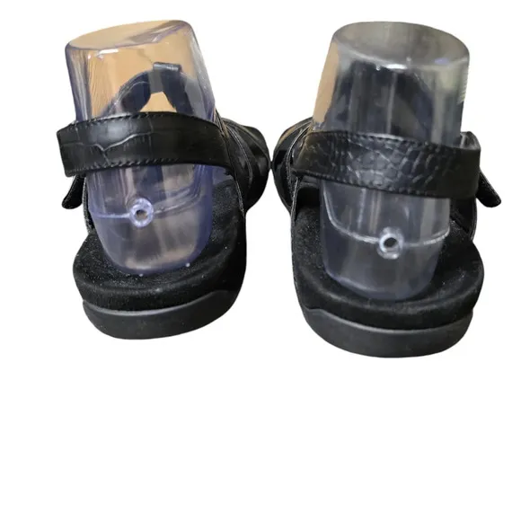 Vionic Amber Women’s Sandal in Black Sz 8