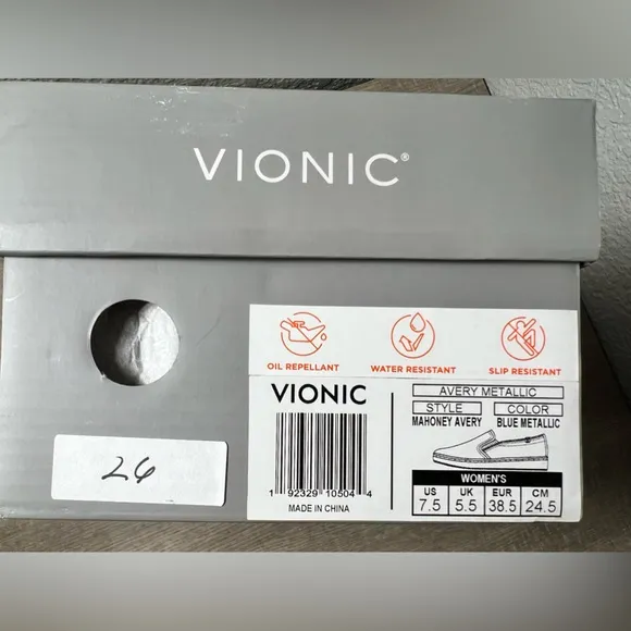 Vionic Avery Women's Metallic Blue Shoes Leather‎ Slip On Flat Sneakers size 7.5