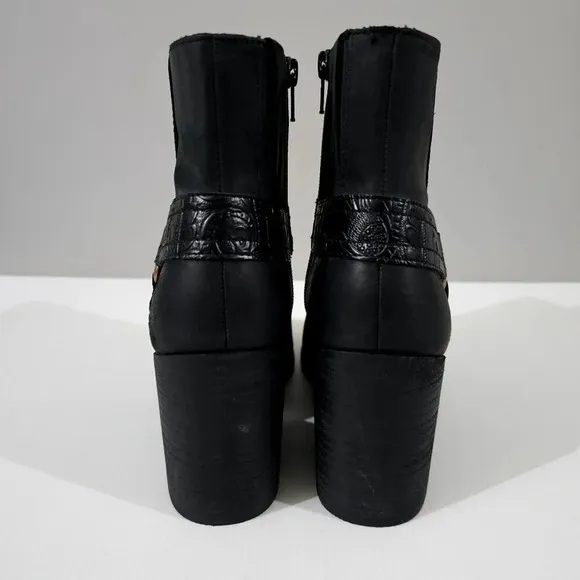 Vionic Carnelia Mid Calf Boot Water Repellent Black Leather Orthotic Shoe Size 7