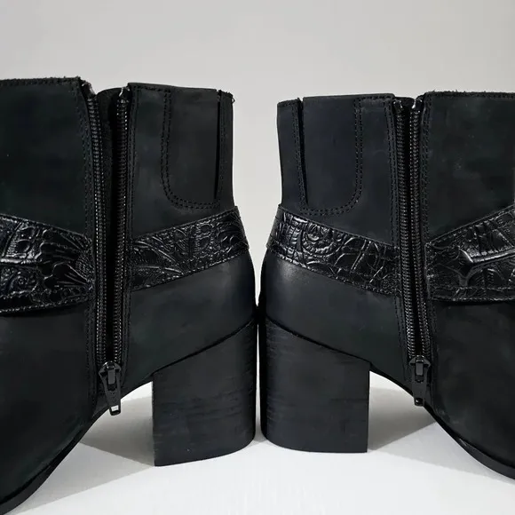 Vionic Carnelia Mid Calf Boot Water Repellent Black Leather Orthotic Shoe Size 7