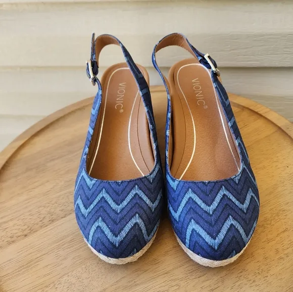 Vionic Coralina wedge sandals