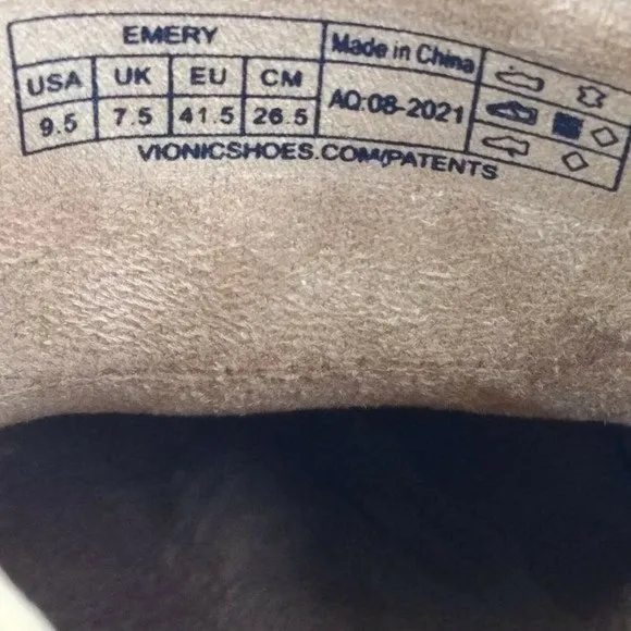 VIONIC Emery Hidden Heel Wedge Slip-On Leather Sneaker Women's Size 9.5 M