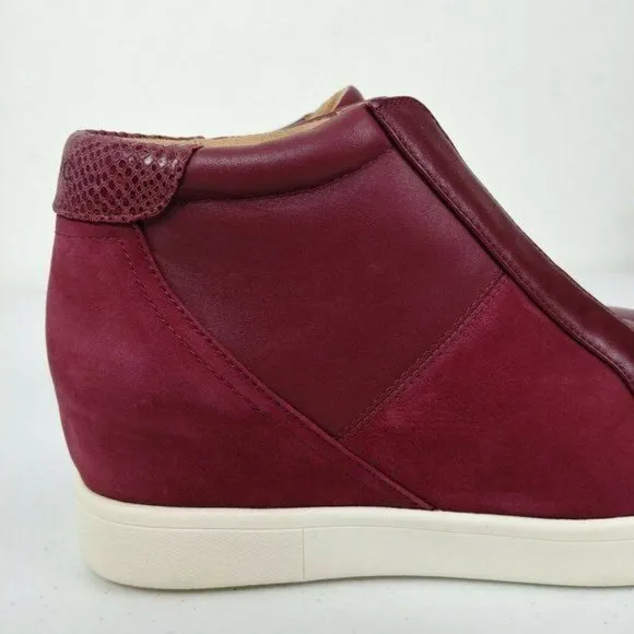 VIONIC Emery Hidden Heel Wedge Slip-On Leather Sneaker Women's Size 9.5 M