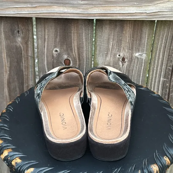Vionic Hayden platform slide, size 10.5
