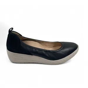 Vionic Jacey Women Black Leather Wedge Slip On Shoes 7.5 Arch Support Comfort