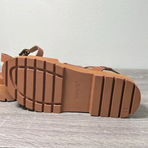 Vionic Jamie Women's Platform Lug Sandal Shoes