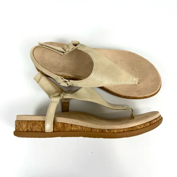 Vionic Kirra II Women's Sz 9 Wedge Sandals Comfort Shoes Tan Gold Metallic - NEW