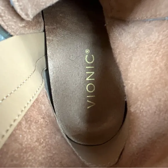 Vionic Lani II Lace-Up Boots Stone Suede - Size 7.5 - BD:08-2024 - Retail $170