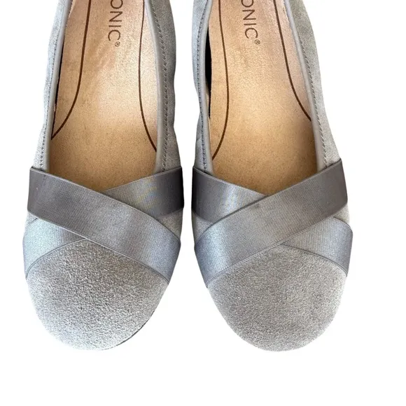 Vionic Maria Light Gray Suede Criss Cross Ribbon Ballet Flats Women's Size 8W